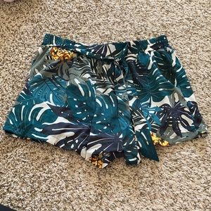 Breeze Ever Shorts size L